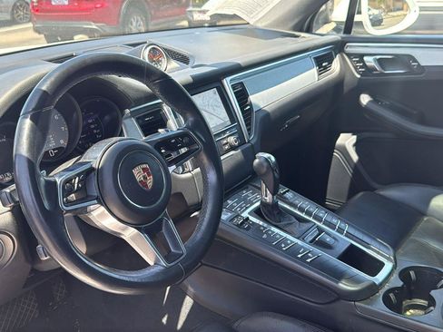 Used 2015 Porsche Macan S AWD/4WD image 18