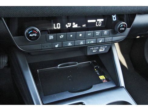 New 2026 Subaru Outback Limited AWD/4WD image 22