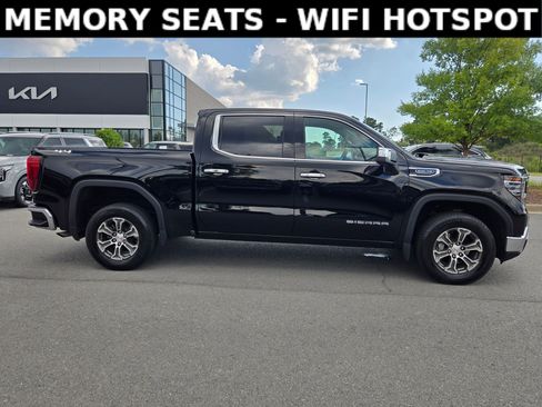 Used 2024 GMC Sierra 1500 SLT image 8