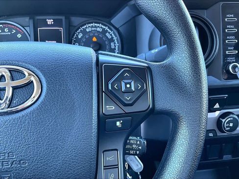 Used 2021 Toyota Tacoma SR image 22