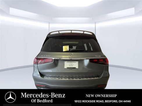 Used 2026 Mercedes-Benz GLS 580 4MATIC image 4