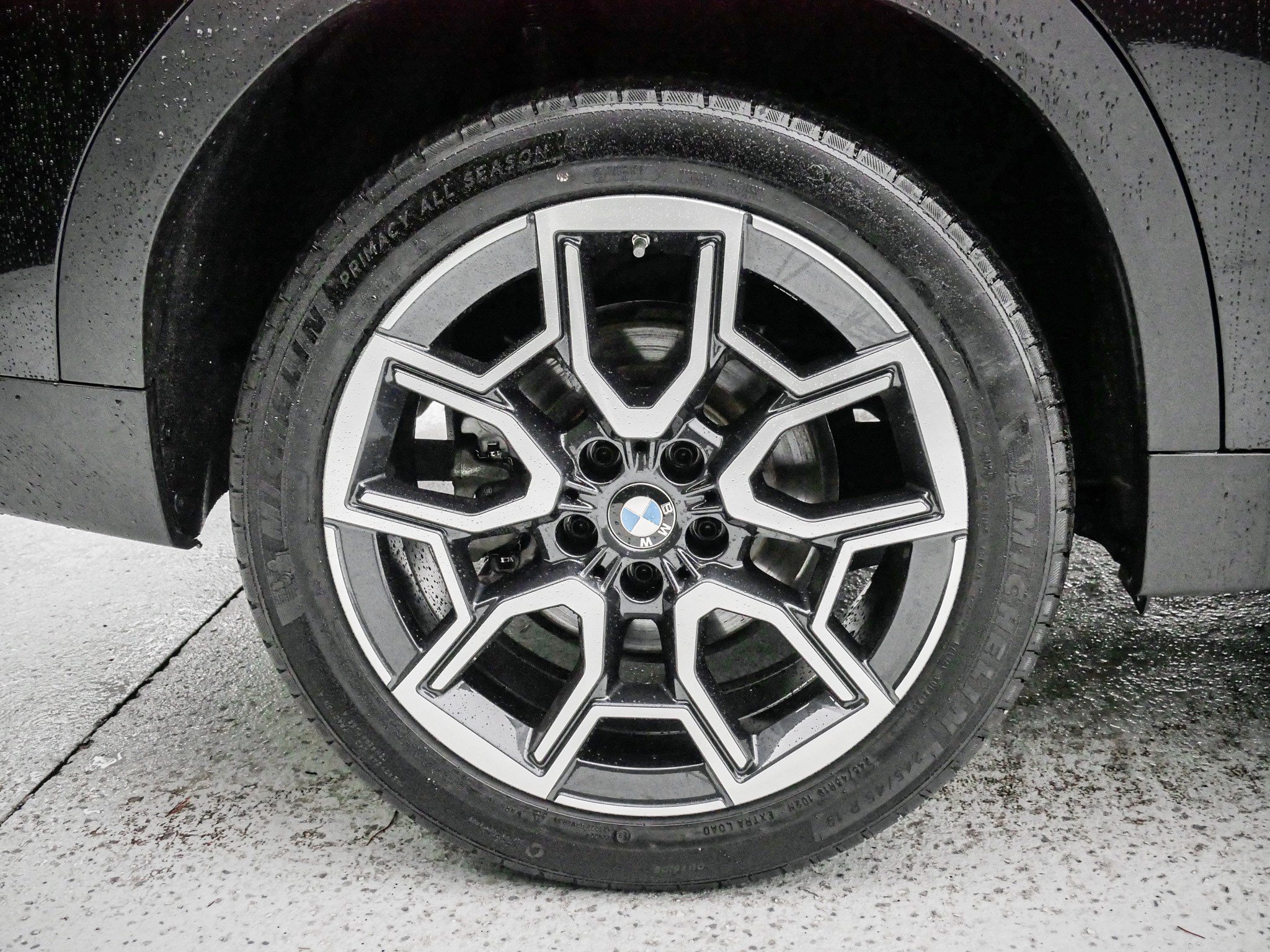 Used 2026 BMW X2 xDrive28i AWD/4WD image 13