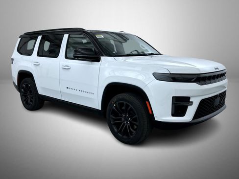 New 2026 Jeep Grand Wagoneer Summit image 3