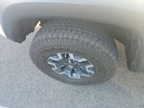Used 2023 Toyota Tacoma TRD Off-Road RWD image 3