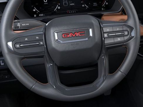 New 2026 GMC Canyon AT4 w/ Off-Road Front Bumper Package AWD/4WD image 19