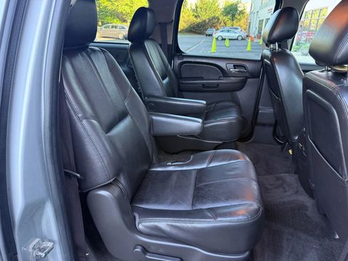 Used 2013 Chevrolet Suburban LT AWD/4WD image 25