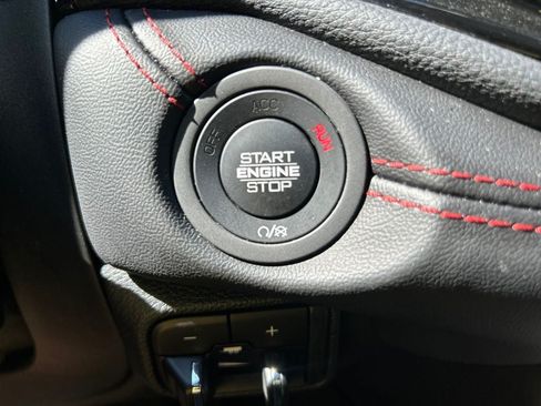 Used 2025 Dodge Durango GT AWD/4WD image 17