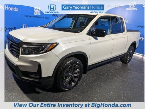 Certified 2023 Honda Ridgeline Sport image 8