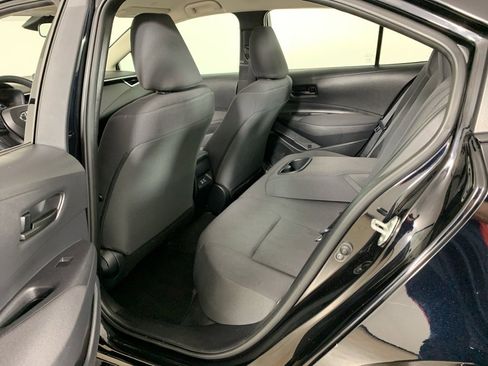 Used 2024 Toyota Corolla LE image 28