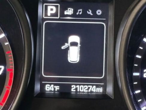 Used 2017 Hyundai Santa Fe SE FWD image 20