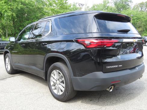 Used 2023 Chevrolet Traverse LT w/ LPO, Cargo Package AWD/4WD image 7