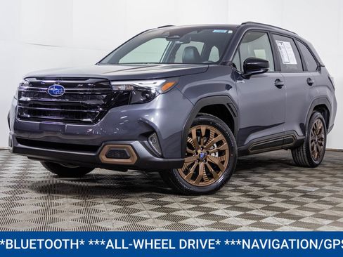 Used 2025 Subaru Forester Sport image 2