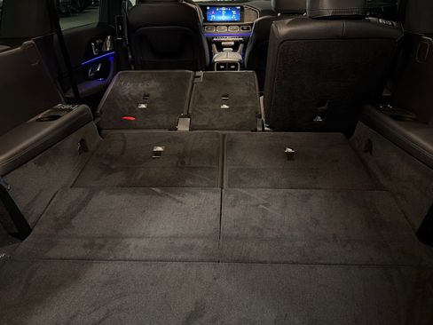 New 2026 Mercedes-Benz GLS 450 4MATIC image 15