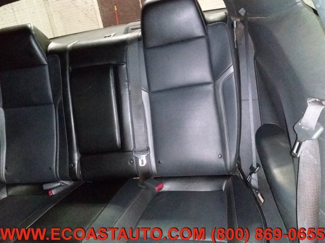 Used 2011 Dodge Challenger RWD image 10