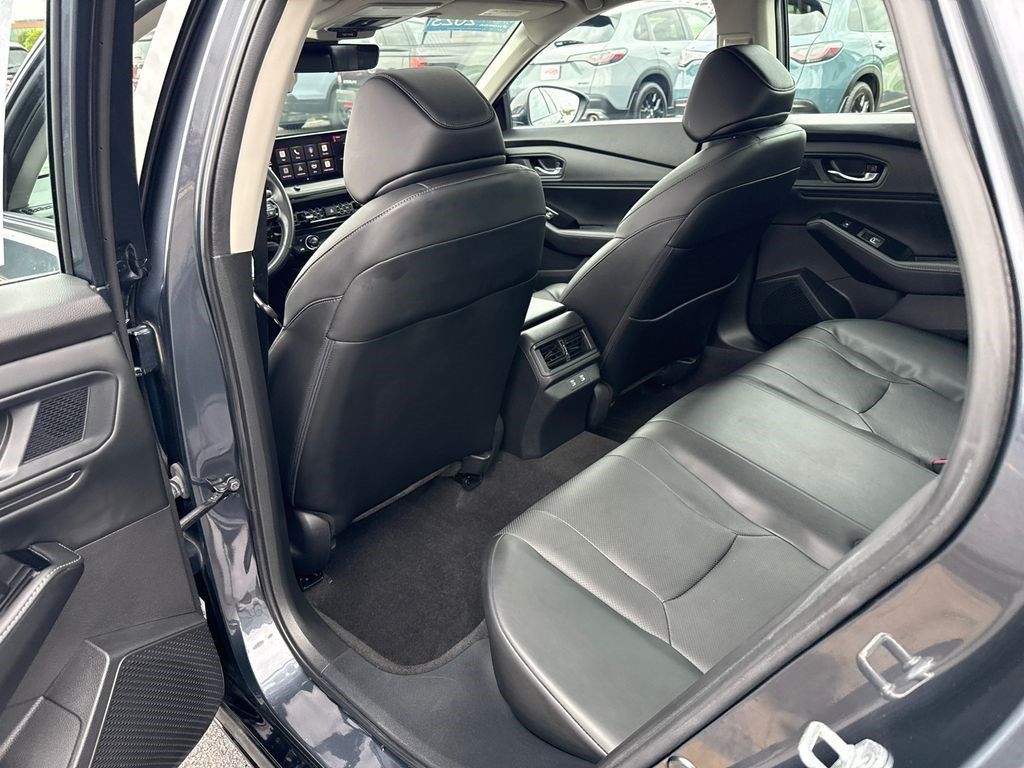 Certified 2023 Honda Accord Touring image 15