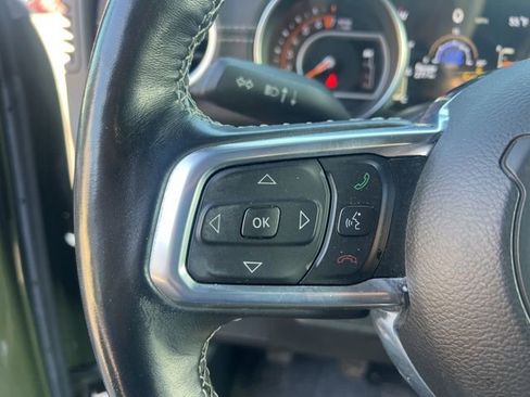 Used 2021 Jeep Wrangler Unlimited Sahara AWD/4WD image 24