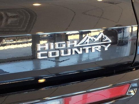 New 2026 Chevrolet Traverse High Country FWD image 8