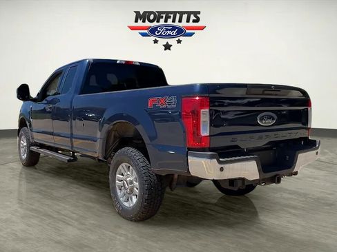 Used 2017 Ford F250 XLT w/ XLT Value Package AWD/4WD image 3