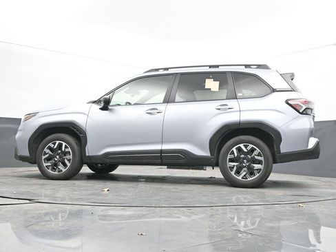 Used 2025 Subaru Forester Premium AWD/4WD image 27