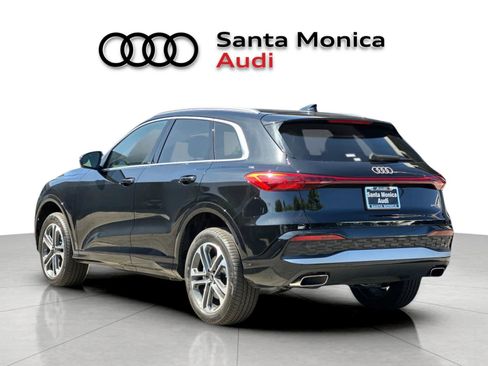 Used 2025 Audi Q5 Premium AWD/4WD image 6
