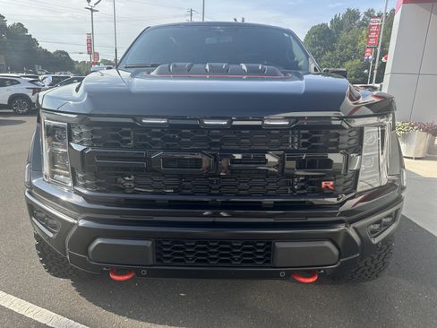 Used 2023 Ford F150 Raptor w/ Equipment Group 802A Raptor R AWD/4WD image 3