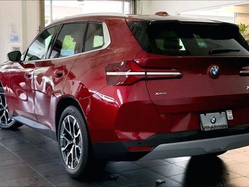 New 2026 BMW X3 xDrive30 w/ Premium Package image 3