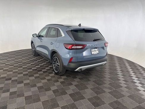 Used 2025 Ford Escape SE w/ PHEV Premium Package FWD image 9