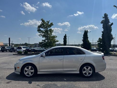 Used 2008 Volkswagen Jetta SE FWD image 12