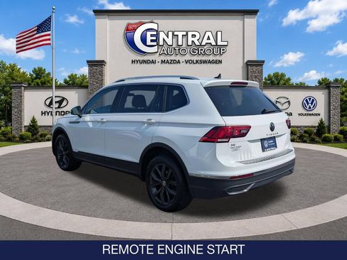 Certified 2024 Volkswagen Tiguan SE AWD/4WD image 6