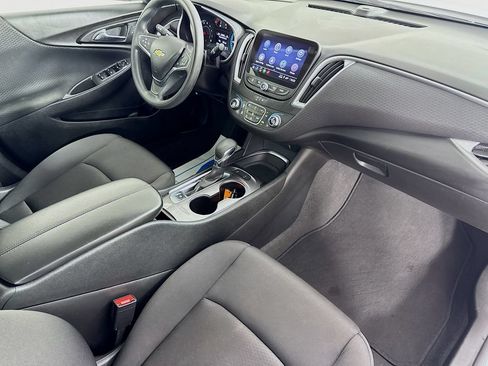 Used 2024 Chevrolet Malibu LT FWD image 34
