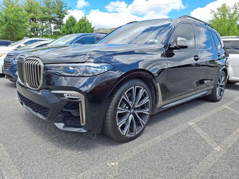 Used 2020 BMW X7 M50i w/ Cold Weather Package AWD/4WD image 3