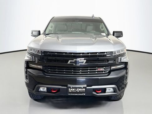 Used 2021 Chevrolet Silverado 1500 LT Trail Boss w/ Convenience Package II AWD/4WD image 2