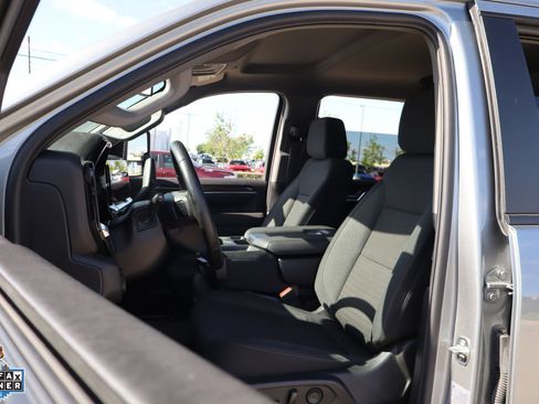 Used 2025 Chevrolet Silverado 3500 LT w/ Safety Package AWD/4WD image 11