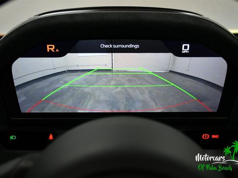 Used 2023 McLaren 720S Spider image 42