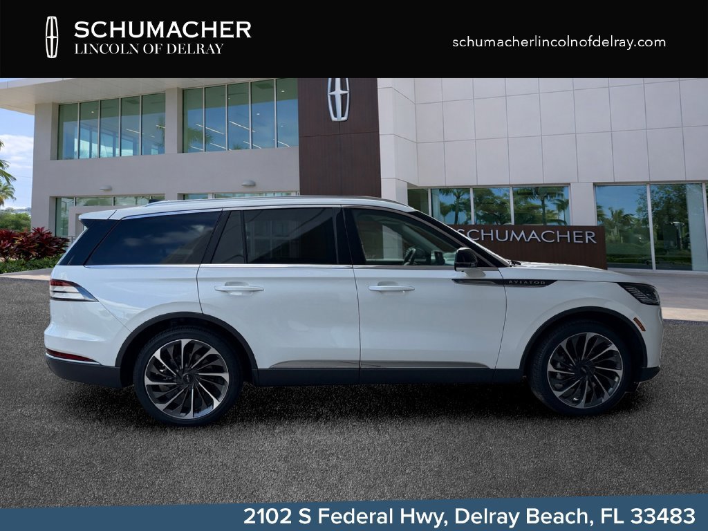 New 2026 Lincoln Aviator Reserve w/ Illumination Package RWD image 8