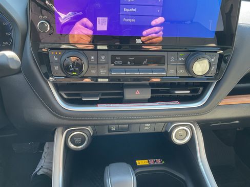 Used 2026 Toyota Grand Highlander Limited image 17