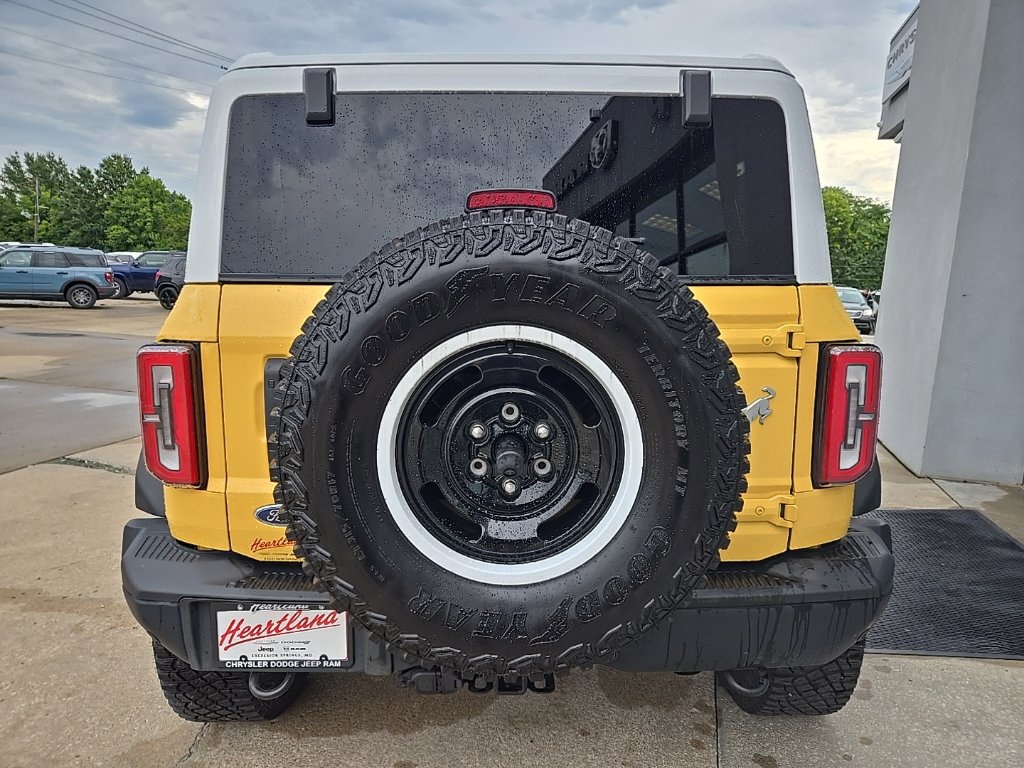 Used 2023 Ford Bronco Heritage Edition AWD/4WD image 10