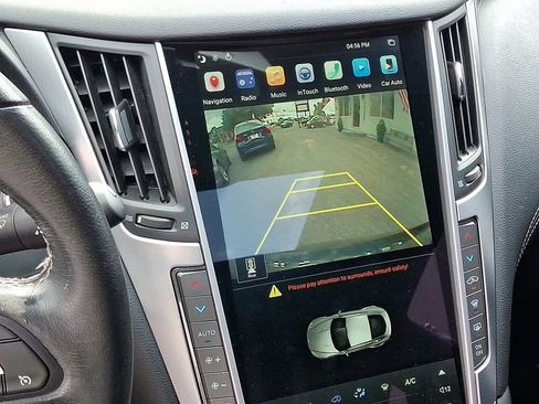 Used 2017 INFINITI Q60 2.0t w/ Moonroof Package image 17