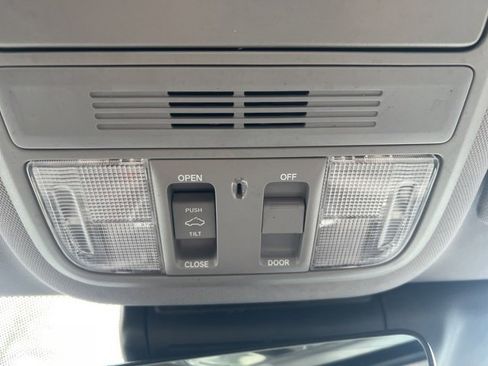 Used 2020 Honda Accord EX-L image 8