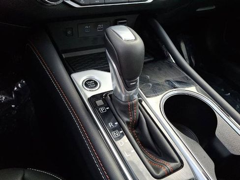 Certified 2025 Nissan Altima 2.5 SR w/ SR Premium Package image 17