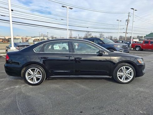 Used 2014 Volkswagen Passat 1.8T SE image 7