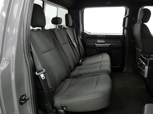 Used 2020 Ford F150 XLT w/ Equipment Group 302A Luxury AWD/4WD image 18