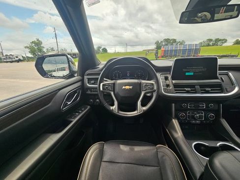 Used 2023 Chevrolet Tahoe Premier RWD image 13