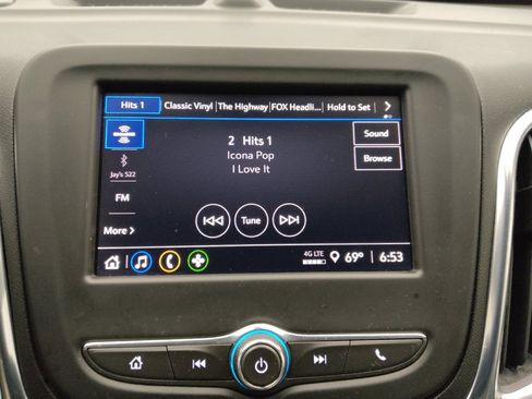 Used 2022 Chevrolet Equinox LT image 25