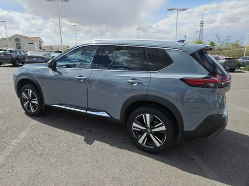 Used 2021 Nissan Rogue SL image 5