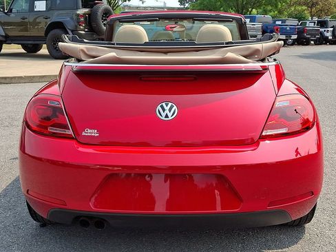 Used 2013 Volkswagen Beetle 2.5 FWD image 8
