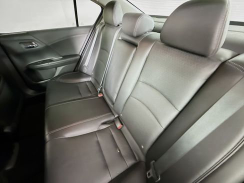 Used 2015 Honda Accord EX-L image 29