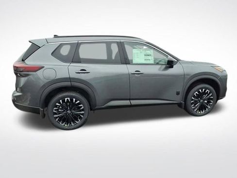 New 2026 Nissan Rogue SV image 8