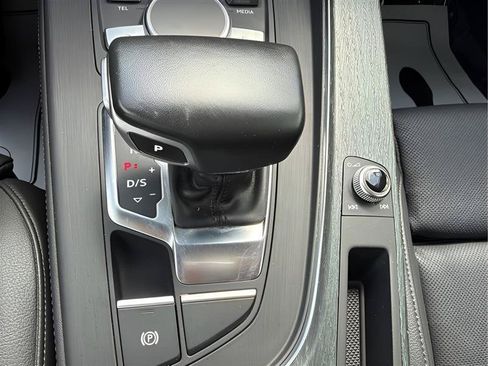 Used 2018 Audi A4 2.0T allroad Prestige AWD/4WD image 36