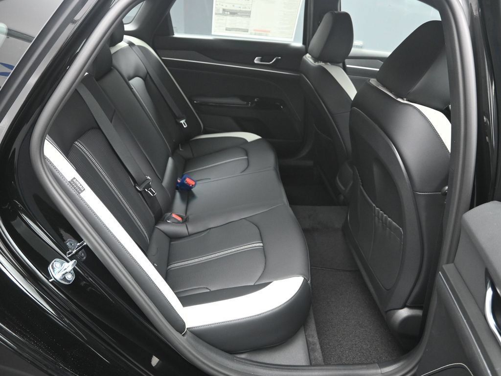 New 2026 Kia K5 GT-Line AWD/4WD image 34